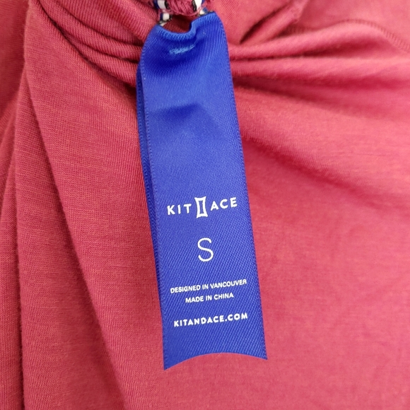 Kit and Ace Merino Turtleneck Long Sleeve Tee Knit Top Pocket Size Small Pink - Picture 16 of 16